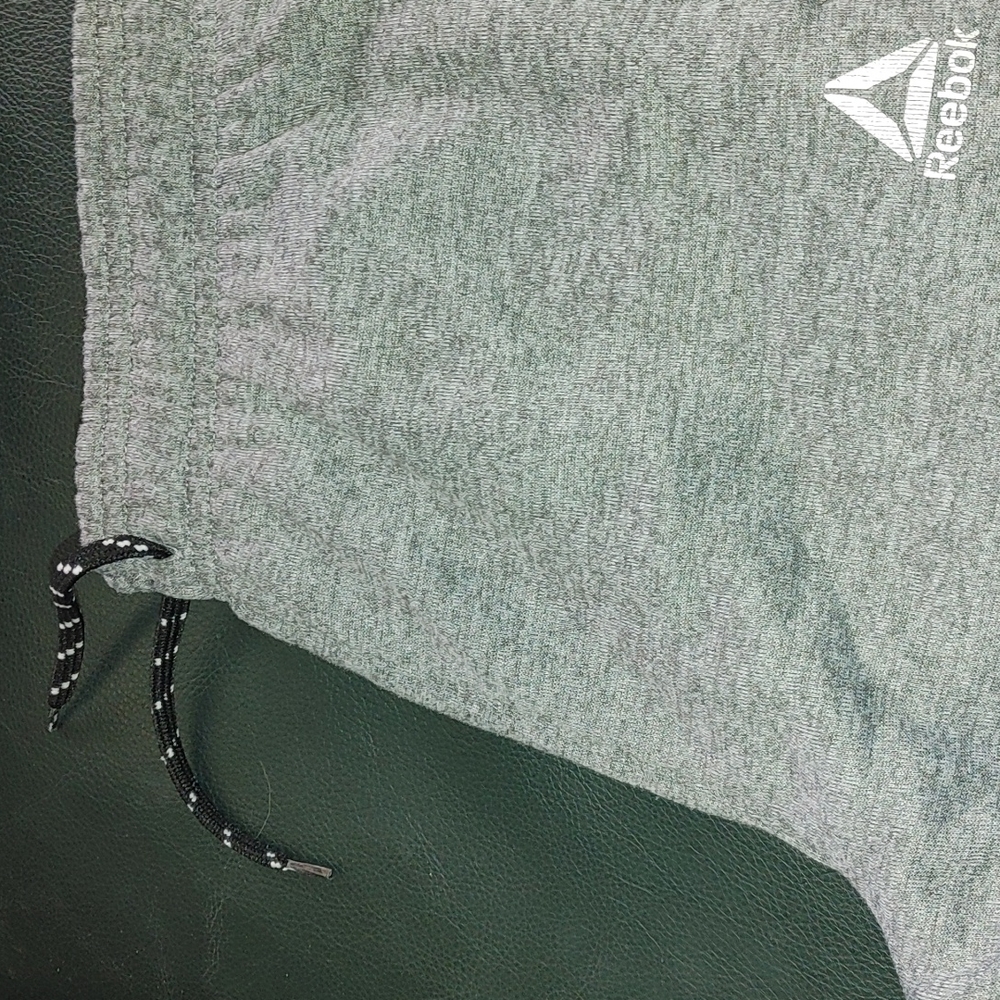 Reebok sweats - Picture 3 of 4